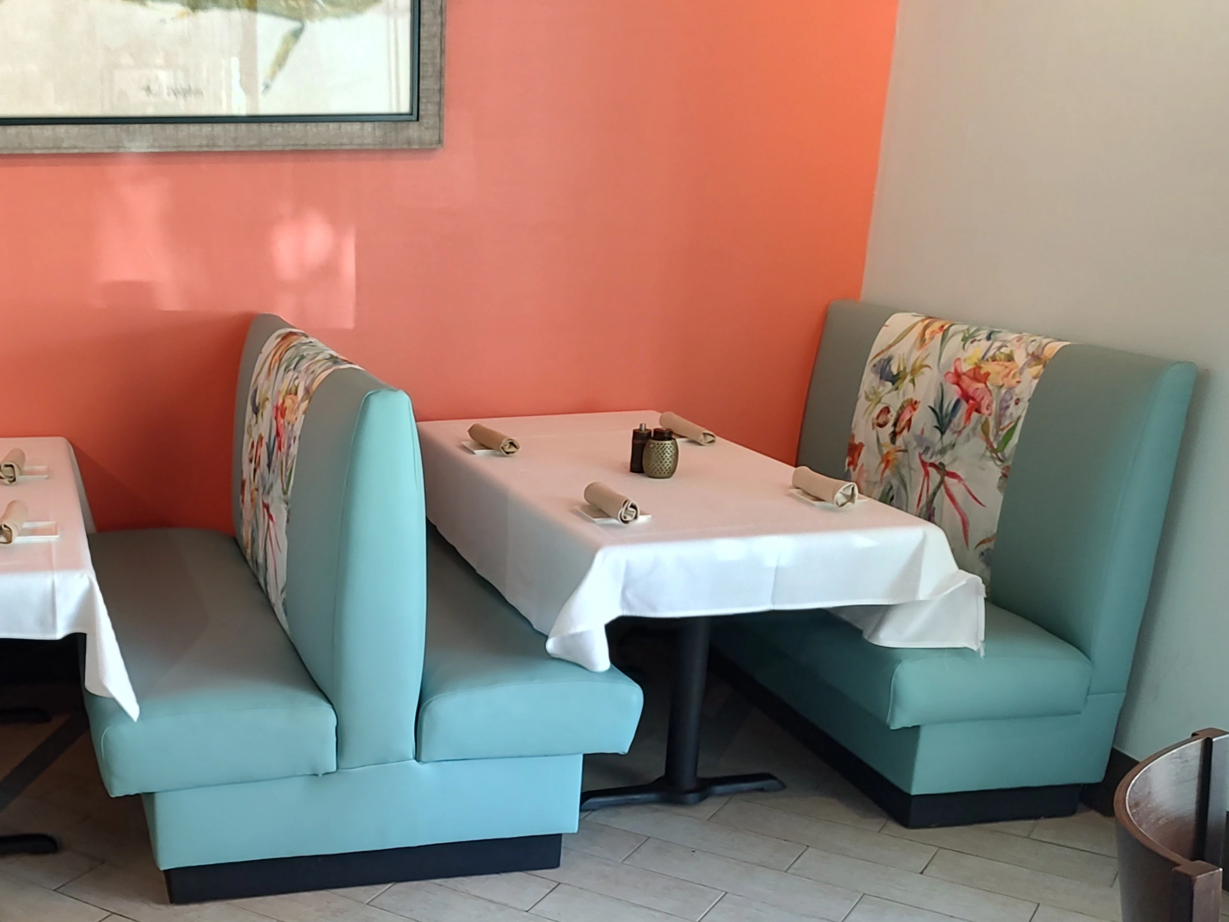 Cloth restaraunt booth upholstery repair in Tampa, Florida